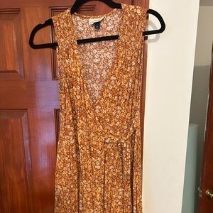 Universal Thread Floral Wrap Tie dress